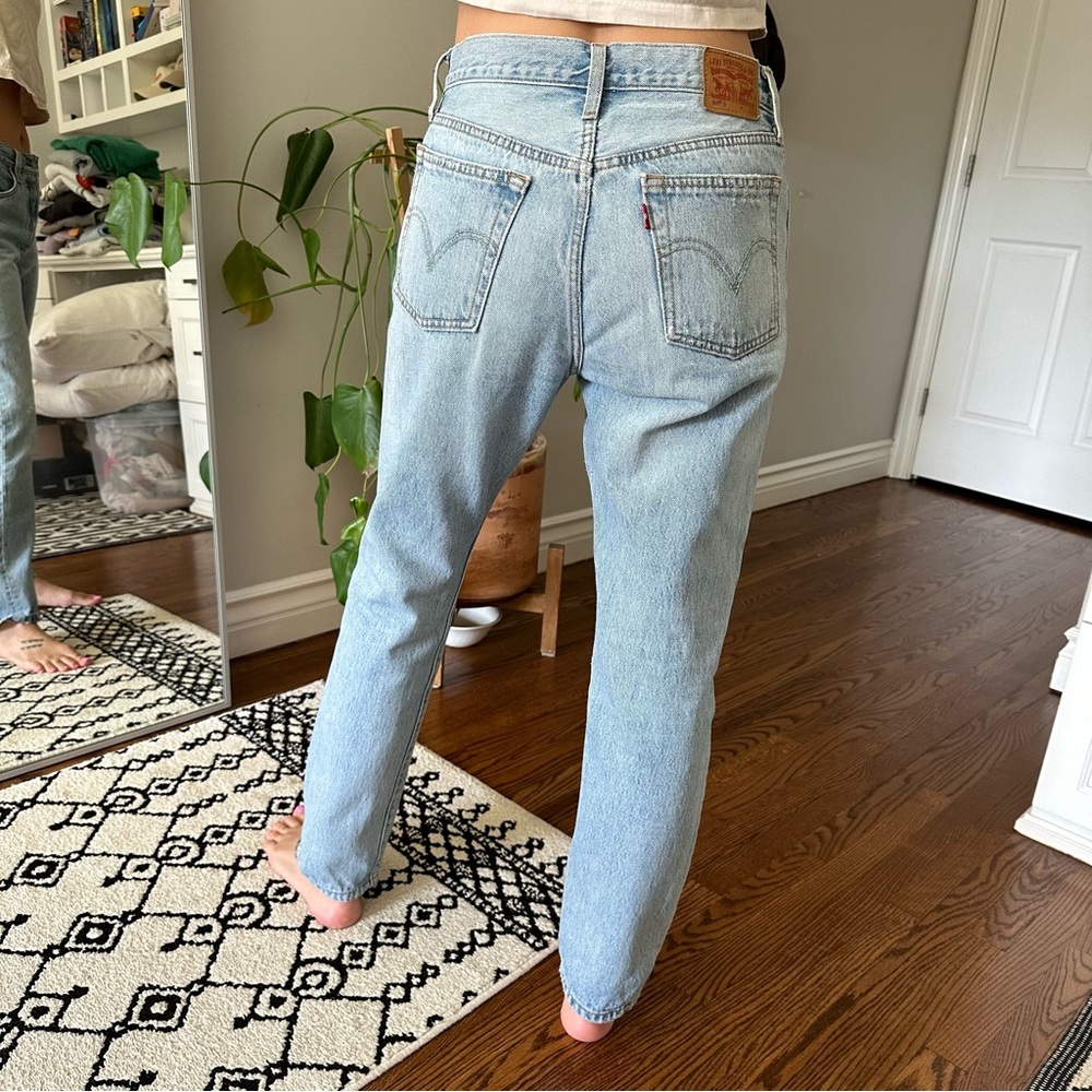 Levi’s 501s W29 L30 light wash